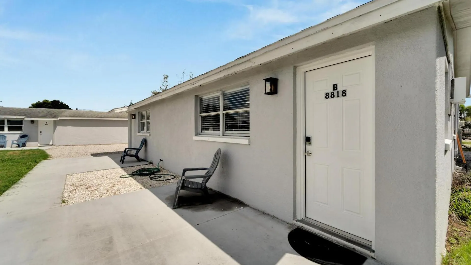 8818 Rocky Creek Drive Unit B Villa Tampa 0*,