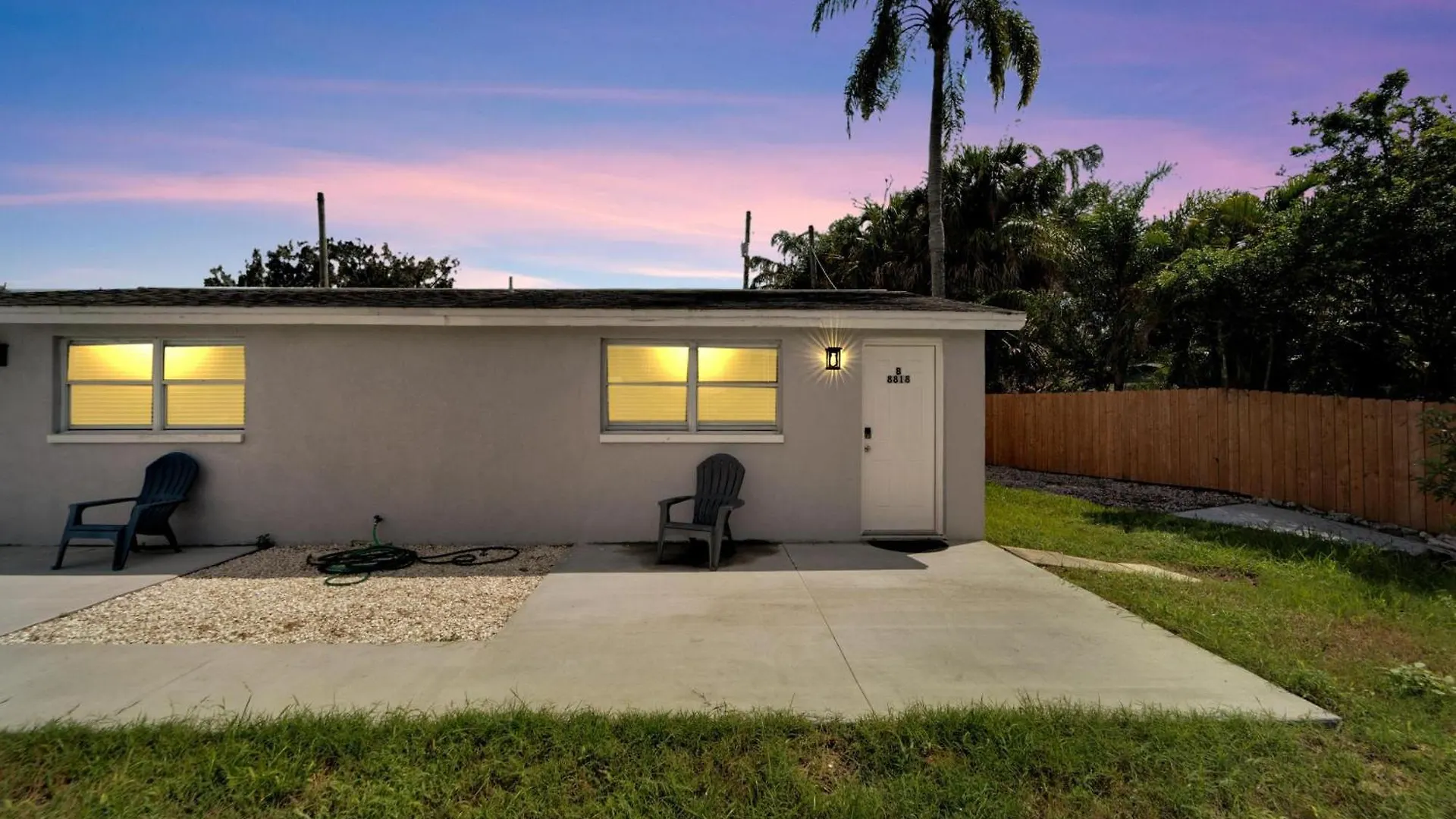 8818 Rocky Creek Drive Unit B Villa Tampa